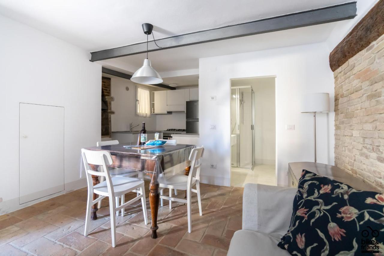 Bilocale Le Rondini Centralissimo Pesaro Exteriér fotografie