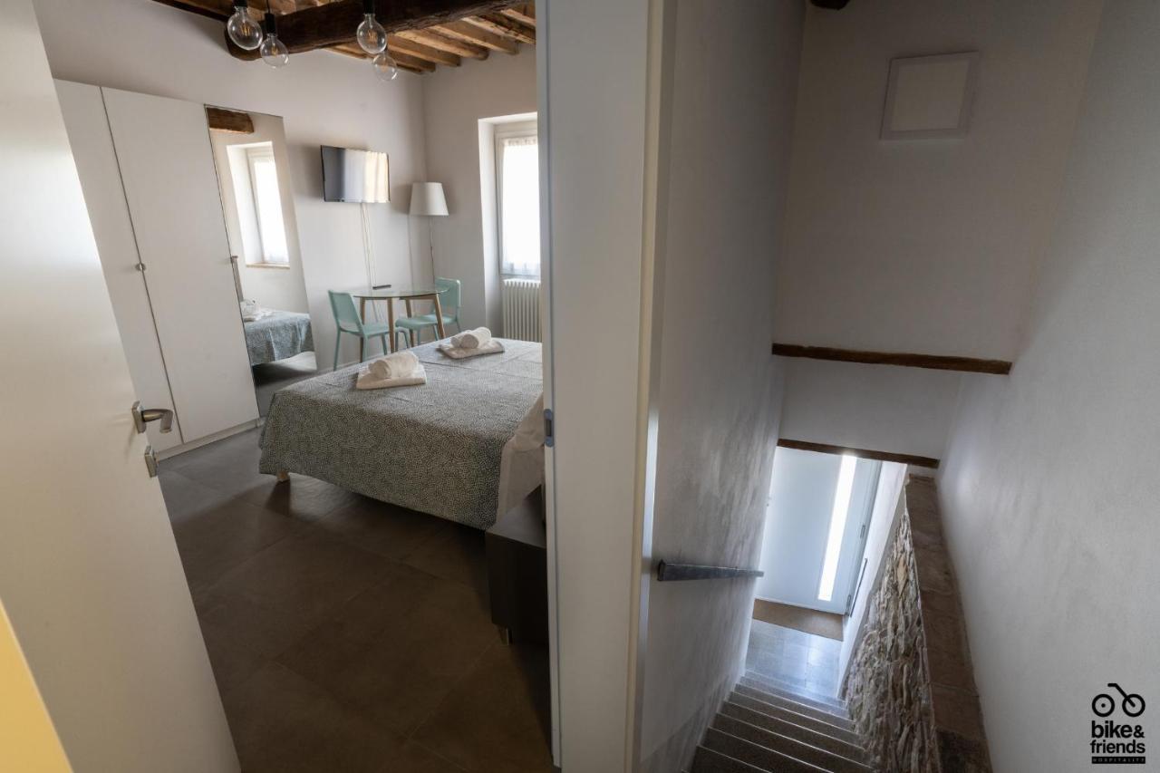 Bilocale Le Rondini Centralissimo Pesaro Exteriér fotografie
